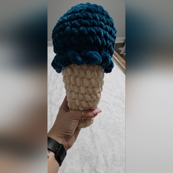 Crocheted Stuffed Ice Cream - Picture 2 of 4